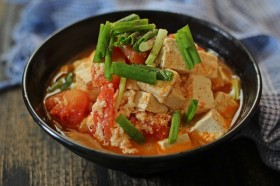 Đậu hũ trứng sốt cà