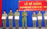 Bế giảng lớp nghiệp vụ cho lực lượng công an xã: 10 học viên được khen thưởng