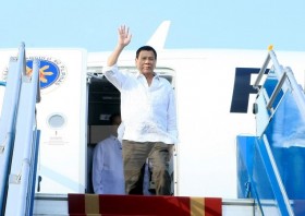 Philippines delays joint patrol with the US on East Sea