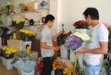 Dịp kỷ niệm Ngày Phụ nữ Việt Nam (20-10): Giá hoa tươi tăng mạnh