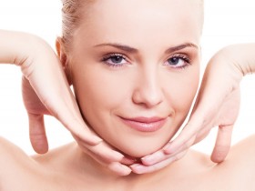 Tuyệt chiêu giúp mặt thon gọn một cách tự nhiên