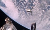 Tàu vận chuyển không người lái Cygnus lắp ghép với Trạm ISS