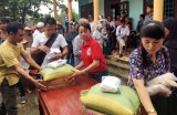 Hội Chữ thập đỏ TX.Dĩ An: Thăm và tặng quà cho đồng bào vùng lũ tỉnh Quảng Bình