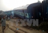 Gần 100 người thiệt mạng trong vụ tàu hỏa trật bánh ở Ấn Độ