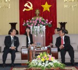 Đồng chí Trần Văn Nam, Ủy viên Trung ương Đảng, Bí thư Tỉnh ủy tiếp xã giao Tập Đoàn Kolon Industries