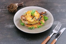 Thịt sườn heo áp chảo
