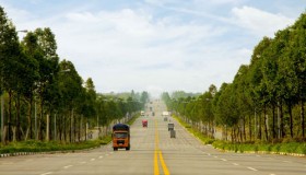 Thế và lực mới đã hình thành, vững bước tiến vào thế kỷ XXI
