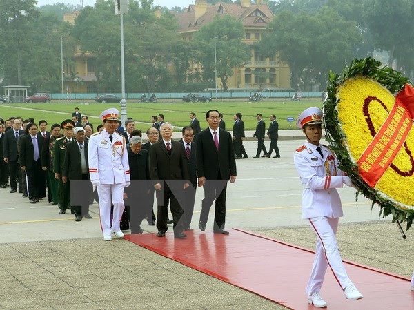 Lãnh đạo Đảng, Nhà nước vào lăng viếng Chủ tịch Hồ Chí Minh