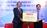 Tập đoàn Hoa Sen tiếp tục hỗ trợ 600 triệu đồng cho đồng bào vùng lũ tỉnh Bình Định
