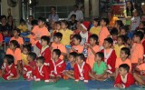 Trung tâm Nhân đạo Quê Hương tổ chức Noel cho trẻ mồ côi