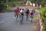 Thai Quoc Tuan, Le Tan Lai win first prizes at “Return to Phuoc Long for victory” cycling race