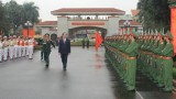 越南国家主席陈大光春节前走访慰问第四军区司令部拜年