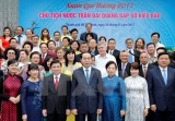 Chủ tịch nước gặp gỡ các đại biểu kiều bào về nước đón Tết