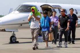 IS-linked militants release two Filipino hostages