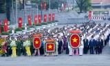 Lãnh đạo tỉnh viếng Nghĩa trang Liệt sĩ nhân ngày thành lập Đảng Cộng sản Việt Nam