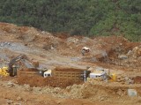 Philippine ministers concern over mass pit closure