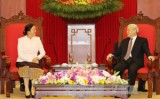 Senior leaders welcome Lao top legislator