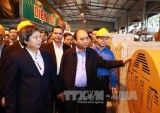 PM inspects waste-to-energy technology model in Ha Nam