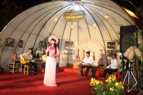 Khai mạc Không gian Đờn ca tài tử và không gian ẩm thực