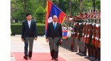 老挝举行隆重仪式，欢迎越南政府总理阮春福访老