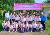 Local children emulate to perform 5 teachings of Uncle Ho
