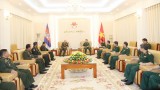 越南人民军总参谋长会见柬埔寨国防部代表团