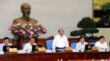 阮春福总理：坚定信心 确保完成各项经济增长目标任务