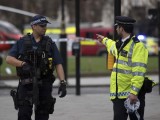 Anh: Một đối tượng cầm dao bắt giữ con tin tại Newcastle