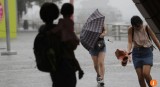 Cơn bão nhiệt đới Merbok đổ bộ vào Hong Kong mạnh tới cấp 8