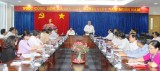 平阳省领导人与槟椥省领导干部团举行工作会议