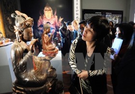 朱漆贴金古木制品 越南民族手工艺之美