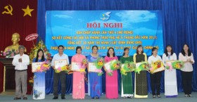 Tổng kết 10 năm thi hành Luật Bình đẳng giới và thực hiện Nghị quyết của Bộ Chính trị về công tác phụ nữ thời kỳ đẩy mạnh công nghiệp hóa, hiện đại hóa đất nước