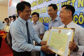 Thiết thực chăm lo đời sống người lao động