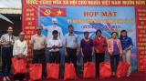 Đoàn trường Cao đẳng nghề Việt Nam - Singapore: Tổ chức hoạt động “Đền ơn đáp nghĩa”