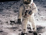 Công ty tư nhân đầu tiên quyết định đưa xe tự hành lên Mặt trăng