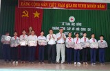 Hội Chữ thập đỏ phường Định Hòa, TP.Thủ Dầu Một: Tiếp sức cho học sinh nghèo vững bước đến trường