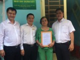 Vietcombank Bình Dương: Tài trợ xây tặng nhà Đại đoàn kết cho hộ nghèo phường Chánh Mỹ (TP.Thủ Dầu Một)
