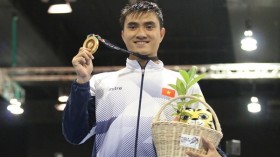 越南击剑名将武成安轻松击败泰国选手，勇夺第7枚金牌