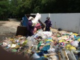 Điểm trung chuyển rác gây ô nhiễm môi trường