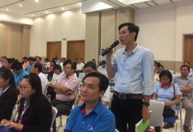Lãnh đạo tỉnh gặp gỡ, đối thoại với cán bộ công đoàn cơ sở