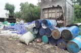 Phát hiện cơ sở thu gom rác xả hàng chục tấn chất thải nguy hại ra môi trường