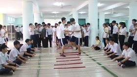 平阳学生与日本学生间交流活动