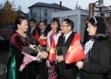 Chủ tịch Quốc hội gặp gỡ cộng đồng người Việt Nam tại Kazakhstan
