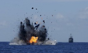 Indonesia continues sinking illegal fishing boats