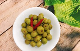 Sung muối chua giòn