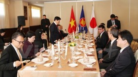 2017年APEC会议：日本外务大臣同东盟各国大使就APEC展开讨论