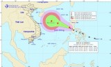 Cơn bão số 13 giật cấp 10 đi vào Biển Đông và khả năng mạnh thêm
