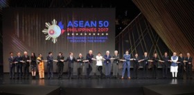 ASEAN Summit opens in Philippines