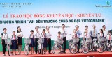 Vietcombank Bắc Bình Dương trao 100 xe đạp cho học sinh nghèo vượt khó, học tốt