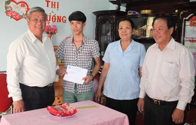 Nhiều hoạt động chăm lo tết cho công nhân lao động khó khăn